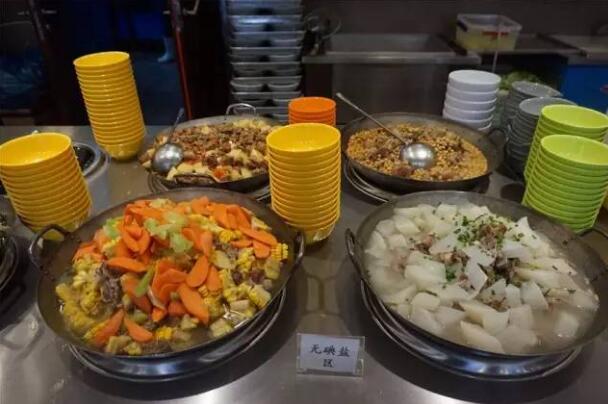 廣州超贊的午飯，都被這家食堂承包了