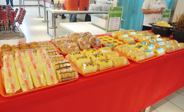 食堂承包中員工的食譜如何編制，怎么樣搭配營(yíng)養(yǎng)均衡